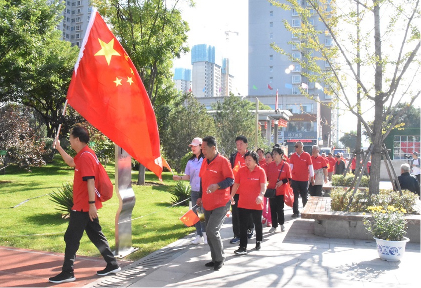 九游会真人第一品牌游戏合营四建集团举办离退休职工“庆祝建国70周年及重阳节”系列老年活动